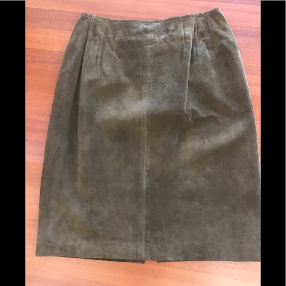 Maxima Suede Skirt